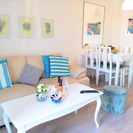 Deep Blue Apartment Porec Bagian luar foto